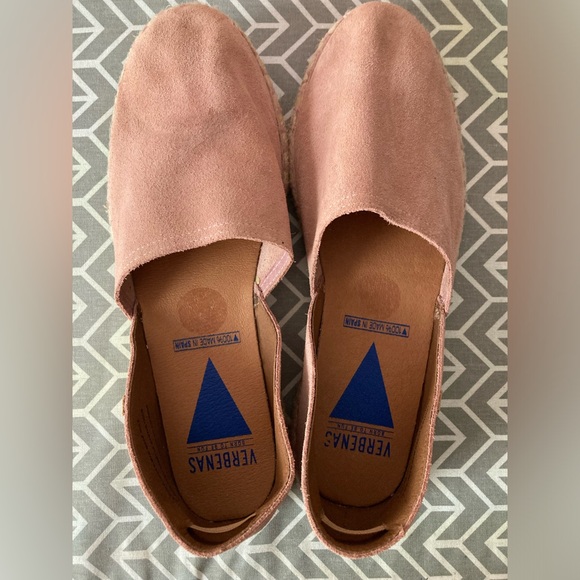 Suede flats - Picture 1 of 5